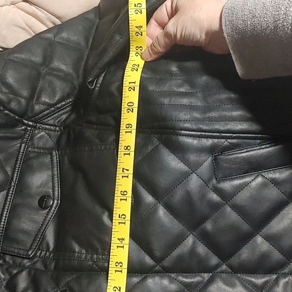 Perry Ellis Men's Black Puffer Jacket - Picture 7 of 7